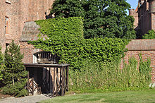 Entrance to High Castle in Malbork.jpg